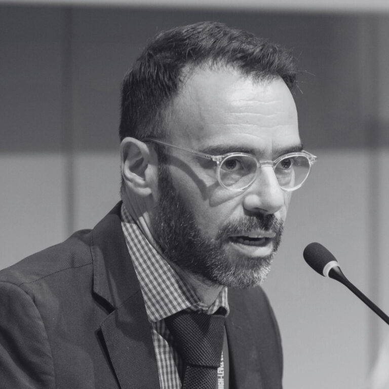 Dr. Konstantinos Komaitis